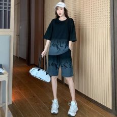 批发短袖<b class='q'>短裤</b>运动服<b class='q'>套装</b>女夏季新款时尚宽松网红两件套