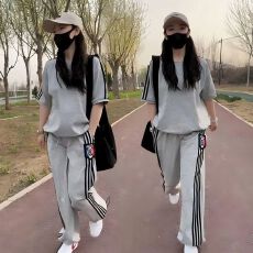 批发时尚两件套女2026<b class='q'>夏</b>季新款宽松显瘦时尚百搭休闲圆领短袖T恤套装