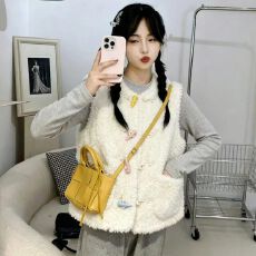 批发【夹棉】韩系<b class='q'>甜美</b>风白色马甲外套女冬季叠穿毛绒软糯背心