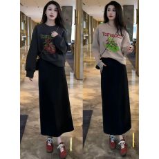 批发时尚套装女2026<b class='q'>秋</b>季新款番茄刺绣圆领卫衣半身裙显瘦减龄两件套潮