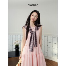 批发粉色背心连衣<b class='q'>裙</b>配<b class='q'>条纹</b>披肩两件套装26夏季新款女拼接长<b class='q'>裙</b>子春