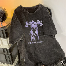 批发220克精梳纯棉洗水黑落肩宽松版型后包边短袖T恤印花款