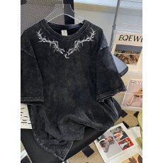 批发220克精梳纯棉洗水黑落肩宽松版型后包边短袖T恤印花款