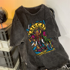 批发220克精梳纯棉洗水黑落肩宽松版型后包边短袖T恤印花款