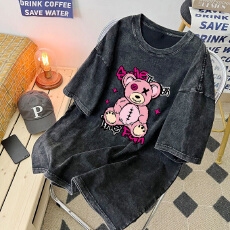 批发220克精梳纯棉洗水黑落肩宽松版型后包边短袖T恤印花款