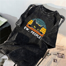 批发220克精梳纯棉洗水黑落肩宽松版型后包边短袖T恤印花款