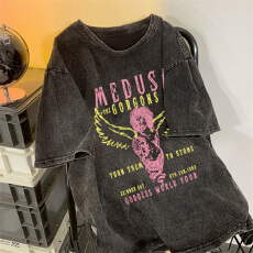 批发220克精梳纯棉洗水黑落肩宽松版型后包边<b class='q'>短袖</b>T恤印花款