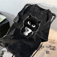 批发220克精梳纯棉洗水黑落肩宽松版型后包边短袖T恤印花款