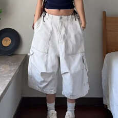 批发大码美式高街大口袋工装<b class='q'>牛仔</b><b class='q'>短裤</b><b class='q'>男</b>女夏季休闲宽松阔腿七分裤