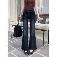 批发实拍~辣妹双纽扣褶皱磨白水洗牛仔微喇裤女气质垂感高腰马蹄长裤