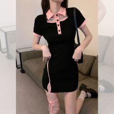 批发热血女高 设计感POLO领爱心撞色<b class='q'>连衣裙</b>性感纯欲辣妹绑腿<b class='q'>开叉</b>裙子