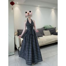 法式格纹蝴蝶结系带挂脖连衣裙女学生气质收腰显瘦A字中长裙