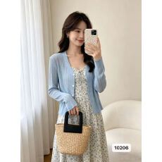 批发甜辣风V领<b class='q'>镂空</b>针织坑条显瘦长袖开衫