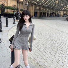 批发辣妹纯欲深V领长袖<b class='q'>t</b><b class='q'>恤</b>女polo领上衣高腰百褶裙裤两件套