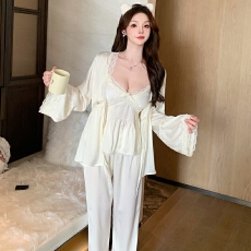 批发春夏冰丝<b class='q'>睡衣</b>女吊带长裤外套开衫性感三件套缎面蕾丝带胸垫家居服