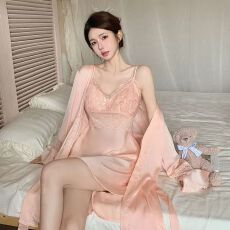 批发实拍性感睡衣女冰丝吊带睡裙<b class='q'>睡袍</b>两件套高级感轻奢风带胸垫家居服