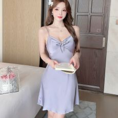 批发实拍夏季性感睡衣女冰丝吊带睡裙纯色轻奢高级感带胸垫家居服纯欲