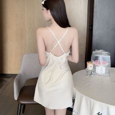 批发实拍性感睡衣女<b class='q'>夏</b>冰丝吊带睡裙蕾丝花边带胸垫高级感轻奢风家居服