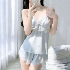 批发网图<b class='q'>夏季</b><b class='q'>性感</b><b class='q'>睡衣</b>女烫银蝴蝶冰丝吊带短裤套装带胸垫纯欲风家居服