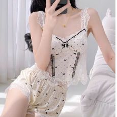 批发网图性感睡衣女冰丝吊带<b class='q'>短裤</b>套装蕾丝花边轻奢高级感带胸垫家居服