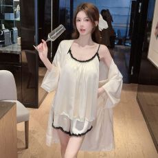 批发性感睡衣女冰丝吊带短裤外袍三件套带胸垫美背高级感家居服纯欲风