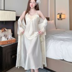 批发春秋性感睡衣女冰丝<b class='q'>吊带</b><b class='q'>睡裙</b>睡袍两件套中长款带胸垫高级感家居服
