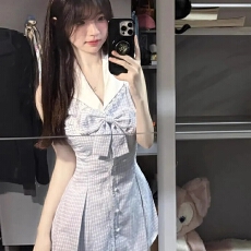 批发法式甜美蓝<b class='q'>白</b>格子短裙女2026夏季新款学院风收腰衬衫连衣裙两件套