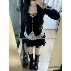 批发纯欲风甜辣设计感假两件蕾丝拼接修身长袖上衣黑色显瘦<b class='q'>蓬蓬</b><b class='q'>裙套装</b>