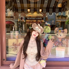 批发修身显瘦设计感纯欲风甜美<b class='q'>碎花</b>吊带上衣开衫+花苞短<b class='q'>裤</b>套装女春秋