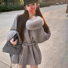 批发v领绑带毛呢外套<b class='q'>女</b>春秋季新款<b class='q'>长袖</b>宽松高级感大衣拼接中长款上衣