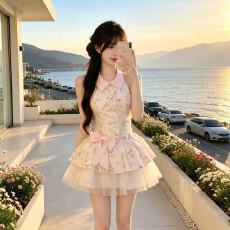 批发甜美温柔风无袖碎花<b class='q'>连衣裙</b>女夏季收腰显瘦粉色蝴蝶结公主蓬蓬裙