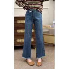 批发小个子直筒<b class='q'>牛仔裤</b>女高腰阔腿裤奶奶裤梨型身材小个子显瘦<b class='q'>牛仔裤</b>