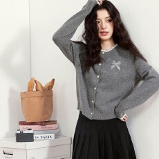 批发<b class='q'>蕾丝</b>花边蝴蝶结毛衣法式甜美针织开衫小个子新款温柔洋气上衣外套