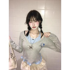 春季新款假两件挂脖长袖女格纹拼接上衣