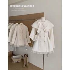 批发森女系原创想去海边 可颂 可爱温柔少女秋冬白斗篷套装毛呢连衣<b class='q'>裙</b>