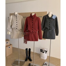 批发立领单排扣毛衣外套女秋冬韩系气质宽松直筒毛绒针织半身裙套装