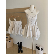 批发法式纯欲风<b class='q'>波点</b>修身网纱蓬蓬公主裙女款<b class='q'>连衣裙</b>