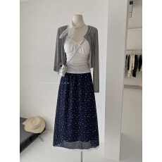 批发灰色百搭针织开衫+白色吊带背心+蓝色碎花<b class='q'>蕾丝</b>半身裙春上新三件套