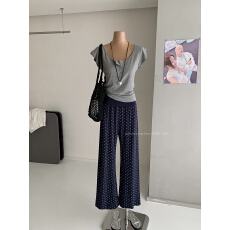 批发韩系套<b class='q'>装</b>设计感<b class='q'>修身</b>小飞袖T恤女夏季波点高腰微喇休闲<b class='q'>裤</b>两件套