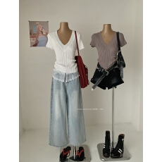 批发<b class='q'>韩国</b>东大门白色V领短袖针织衫女百搭显瘦坑条纹针织衫短袖T恤