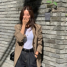 批发ins 韩系春季法式简约高级感V领单排扣百搭夹克西装外套