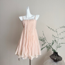 批发迟<b class='q'>伞</b><b class='q'>伞</b>26/ss 琉璃日光 sni*重工一缕纱抹胸吊带连衣<b class='q'>裙</b>显瘦纱<b class='q'>裙</b>