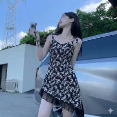 批发夏秋新款<b class='q'>连衣裙</b>修身甜美法式<b class='q'>连衣裙</b>碎花吊带裙女