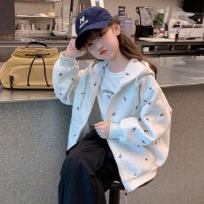 批发女童秋装外套2025新款洋气儿童春秋季上衣大童女孩休闲卫衣拉布布