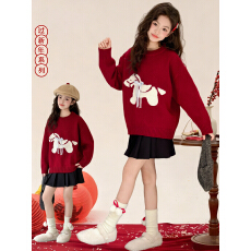 批发女童红色过年套装冬季2026马年超好看新年百褶裙女孩洋气针织上衣