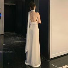 批发新款  沙伦玫瑰法式气质缎面设计感斜肩<b class='q'>露背</b><b class='q'>连衣裙</b>生日宴会礼服裙