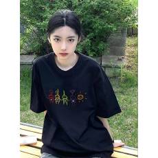 批发高品质纯棉200克精梳紧密100%棉直播同品（前印花）宽松短袖t恤女