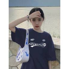 批发高品质纯棉200克精梳紧密100%棉直播同品（前印花）宽松短袖<b class='q'>t</b><b class='q'>恤</b>女