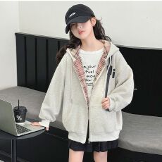 批发女童格子拼接连帽外套<b class='q'>春</b>秋季2025新款中大儿童小女孩开衫上衣秋装