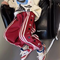 批发<b class='q'>男童</b>国潮<b class='q'>美式</b>复古运动秋季儿童排扣星星刺绣中大童韩版直筒长裤酷